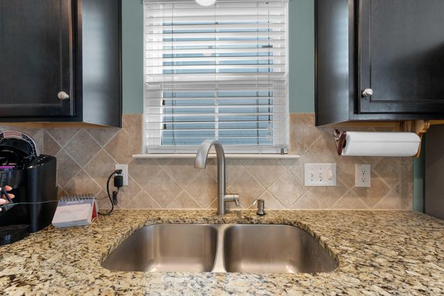 407 Forsythia Avenue, Summerville, SC 29483