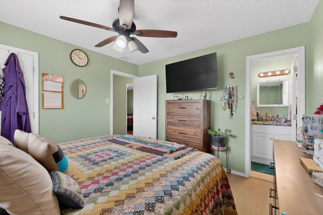 911 Impala Drive, Belen, NM 87002