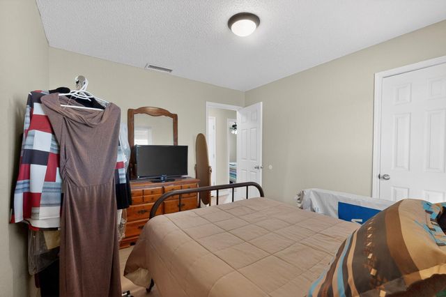 911 Impala Drive, Belen, NM 87002