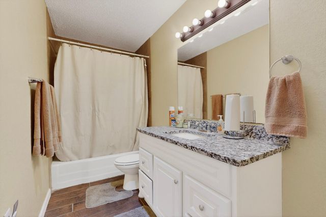 911 Impala Drive, Belen, NM 87002