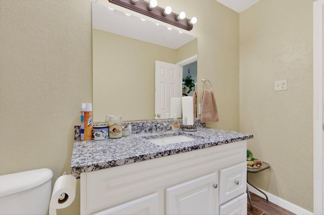 911 Impala Drive, Belen, NM 87002