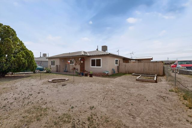 911 Impala Drive, Belen, NM 87002