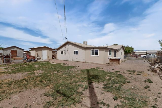 911 Impala Drive, Belen, NM 87002