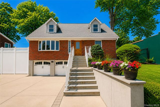163 Bennett Avenue, Staten Island, NY 10312