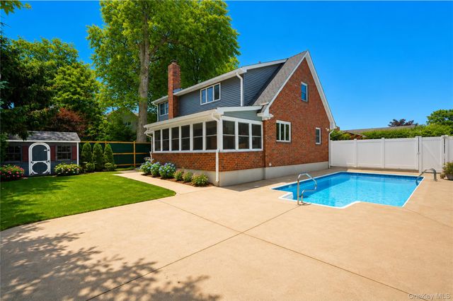 163 Bennett Avenue, Staten Island, NY 10312