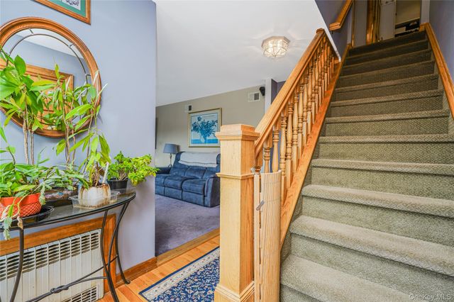 163 Bennett Avenue, Staten Island, NY 10312