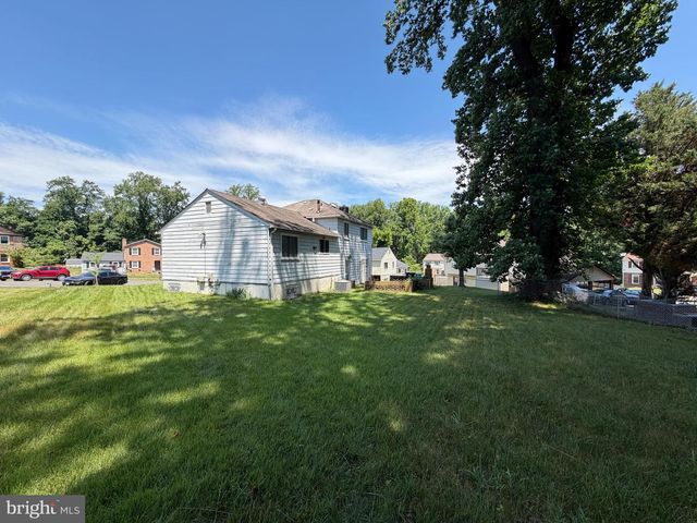 4504 SPRUCEWOOD CT, Temple Hills, MD 20748