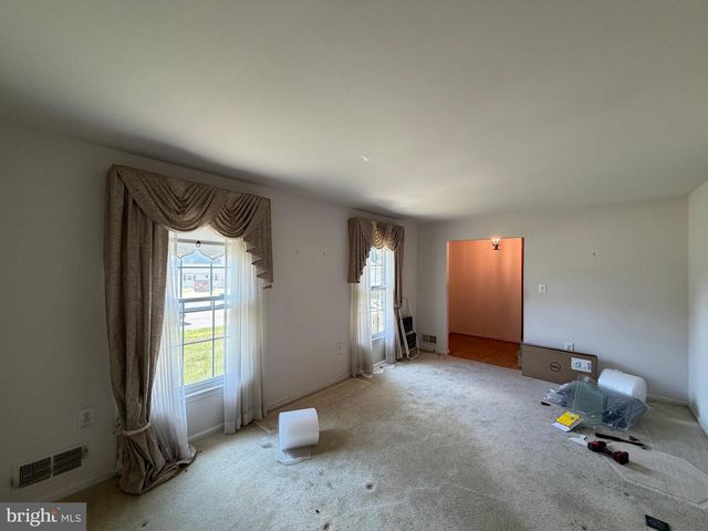4504 SPRUCEWOOD CT, Temple Hills, MD 20748