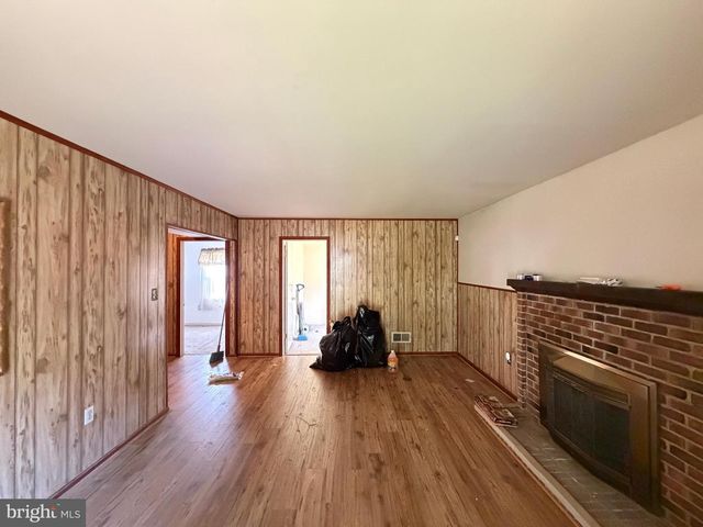 4504 SPRUCEWOOD CT, Temple Hills, MD 20748