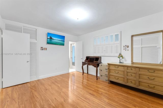 8345 SW 98th St, Miami, FL 33156