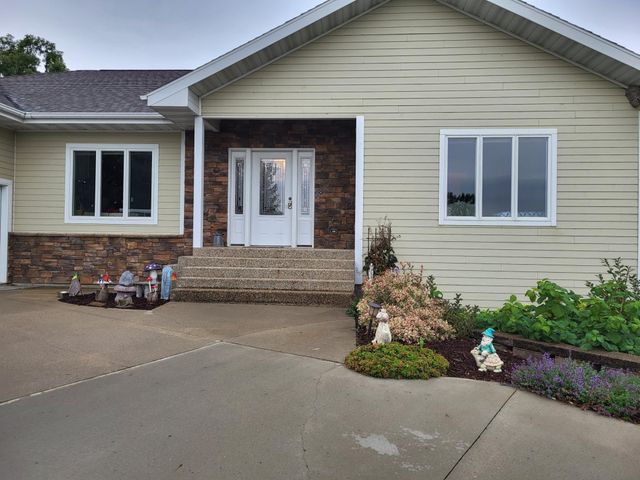 29216 Pleasant Lake Road, Underwood, MN 56586
