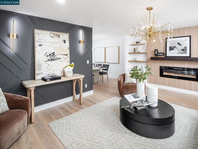 320 Miranda Ln, Alamo, CA 94507