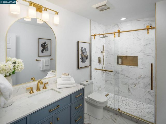 320 Miranda Ln, Alamo, CA 94507