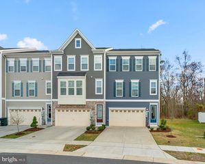 8321 AMBER BEACON CIR, Millersville, MD 21108