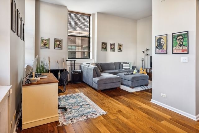 807 Church Street 211, Evanston, IL 60201
