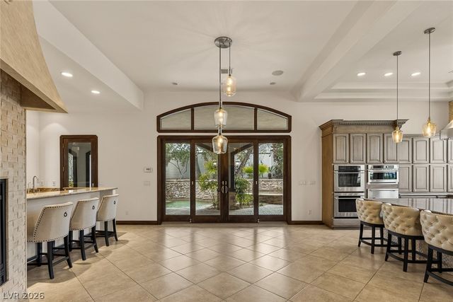 9325 Canyon Classic Drive, Las Vegas, NV 89144