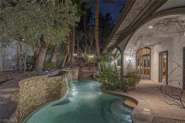 9325 Canyon Classic Drive, Las Vegas, NV 89144