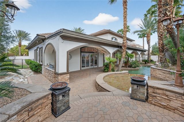 9325 Canyon Classic Drive, Las Vegas, NV 89144