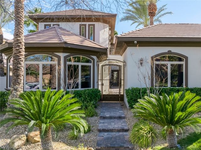 9325 Canyon Classic Drive, Las Vegas, NV 89144