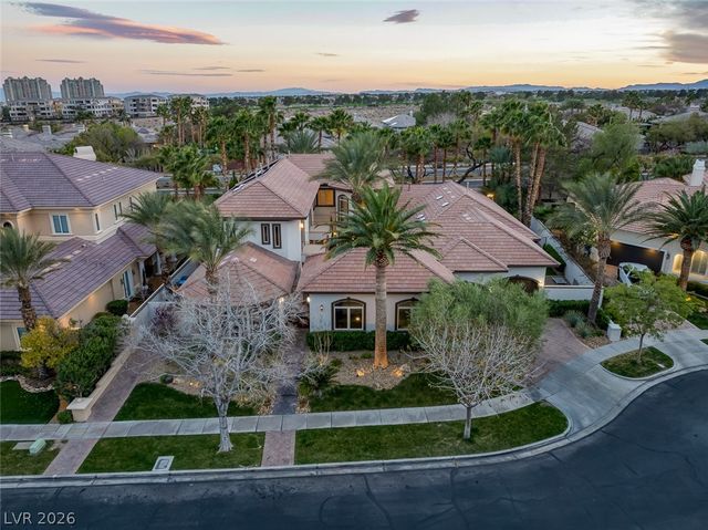 9325 Canyon Classic Drive, Las Vegas, NV 89144