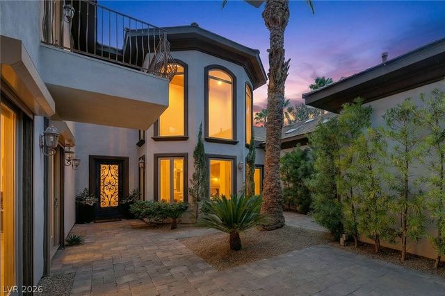 9325 Canyon Classic Drive, Las Vegas, NV 89144