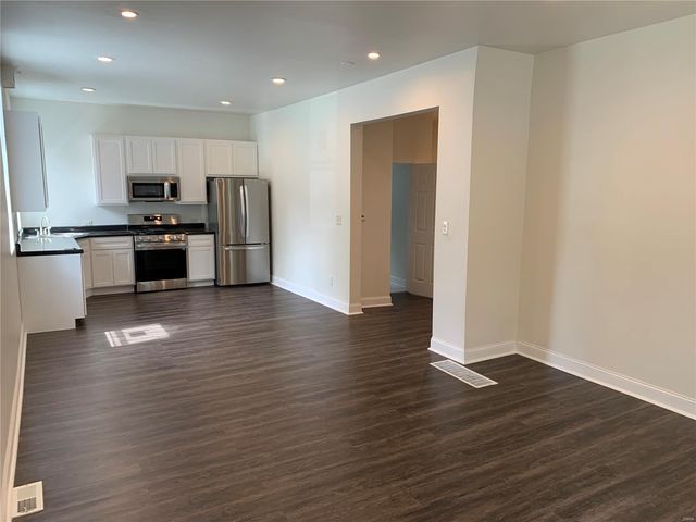 3616 Osceola Street, St Louis, MO 63116