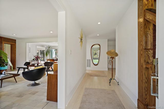 16 Cedar Hill Lane, Pound Ridge, NY 10576