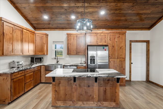 115 CR 4720, Mt Pleasant, TX 75558