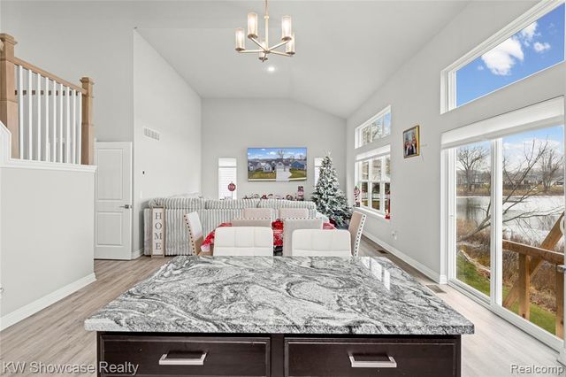 915 Preserve Lane, White Lake, MI 48386