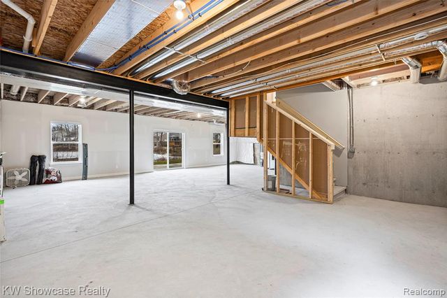 915 Preserve Lane, White Lake, MI 48386