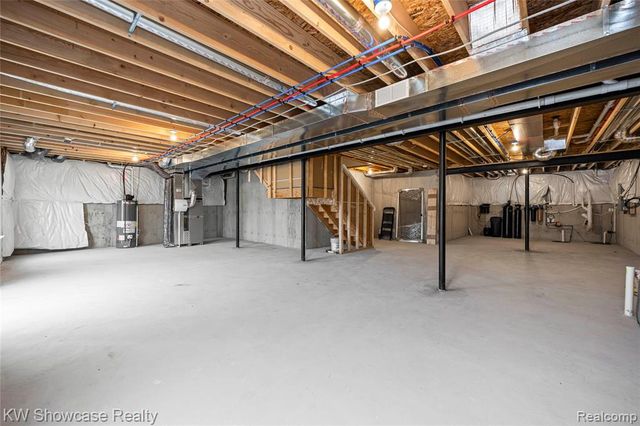 915 Preserve Lane, White Lake, MI 48386