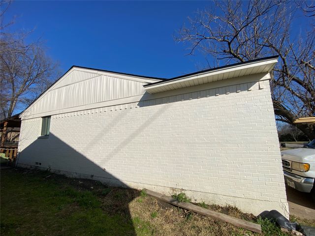 3429 Moon Drive, Mesquite, TX 75150