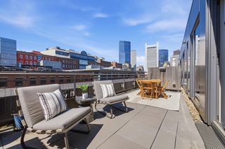 346-354 Congress St 607, Boston, MA 02210
