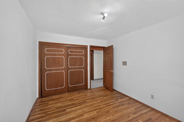 139 Tesuque Village, Santa Fe, NM 87506