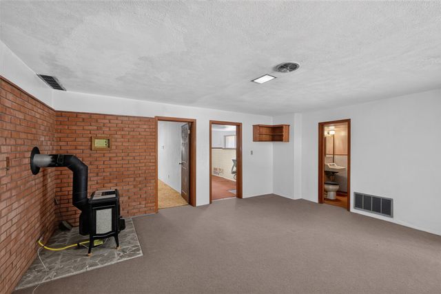 139 Tesuque Village, Santa Fe, NM 87506