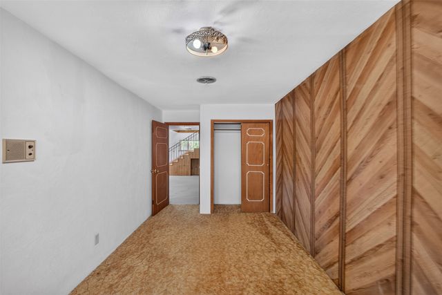 139 Tesuque Village, Santa Fe, NM 87506