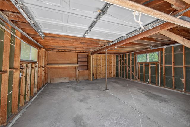 139 Tesuque Village, Santa Fe, NM 87506