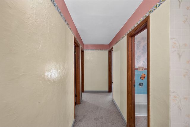 139 Tesuque Village, Santa Fe, NM 87506