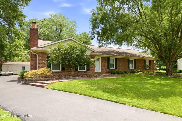 1502 McCarthy Ct, Louisville, KY 40222