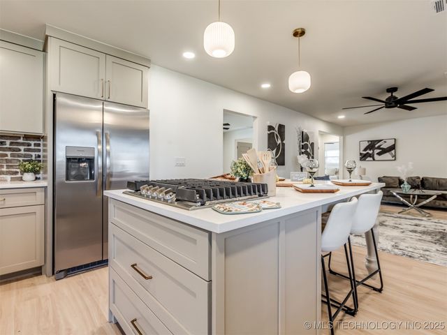 4812 Clearview Drive, Bartlesville, OK 74006