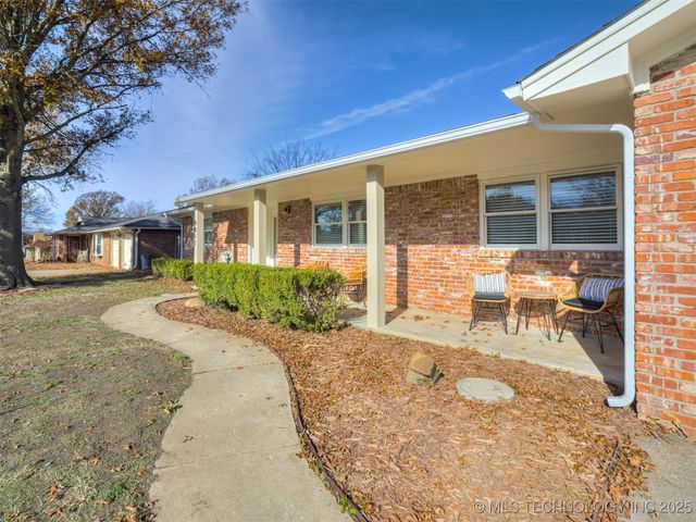 4812 Clearview Drive, Bartlesville, OK 74006