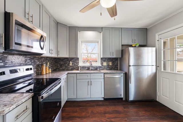 7234 Maywood Avenue, Middleton, WI 53562