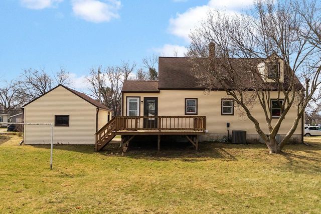 7234 Maywood Avenue, Middleton, WI 53562