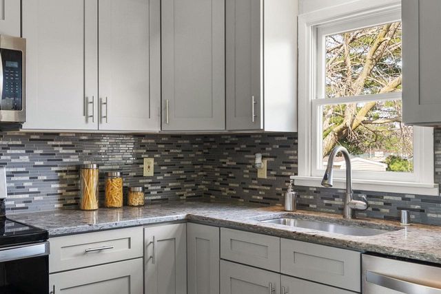 7234 Maywood Avenue, Middleton, WI 53562