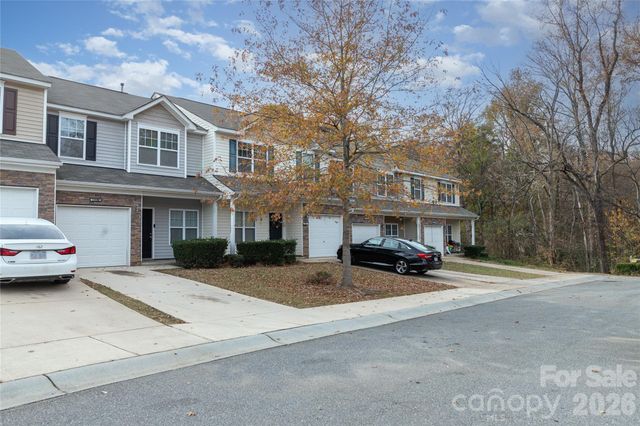 11033 Ardglass Court, Charlotte, NC 28213