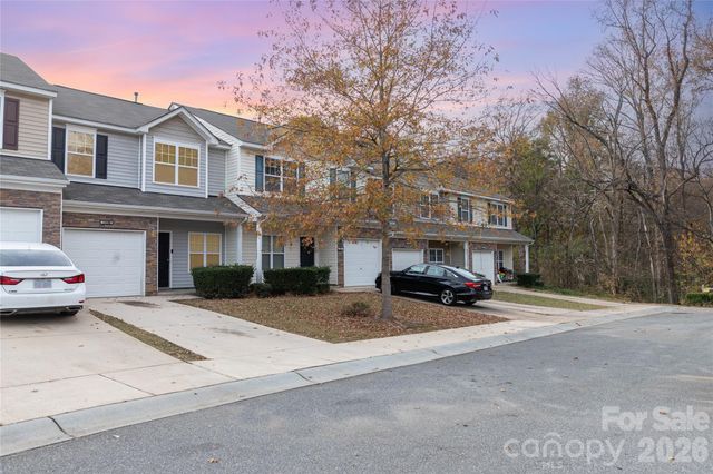 11033 Ardglass Court, Charlotte, NC 28213