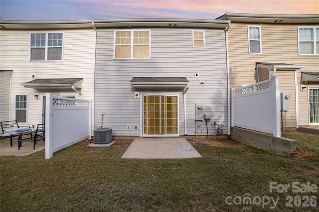 11033 Ardglass Court, Charlotte, NC 28213