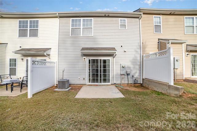 11033 Ardglass Court, Charlotte, NC 28213