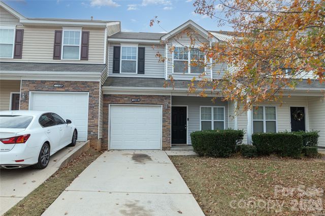 11033 Ardglass Court, Charlotte, NC 28213