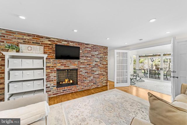 60 PINE VALLEY RD, Cherry Hill, NJ 08034